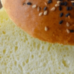 Potato burger buns ou pains briochés à la pomme de terre.