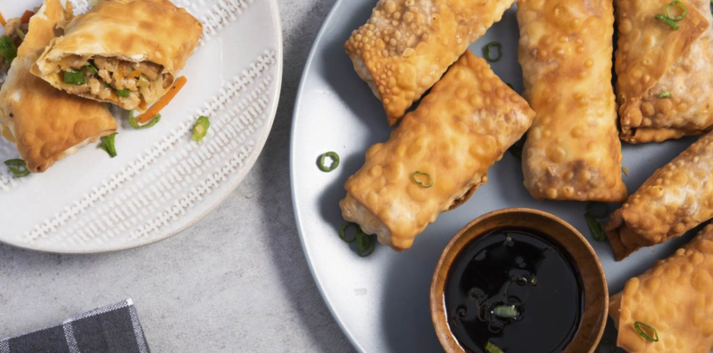 PÂTÉS IMPÉRIAUX AU POULET FRITS À L’AIR CHAUD