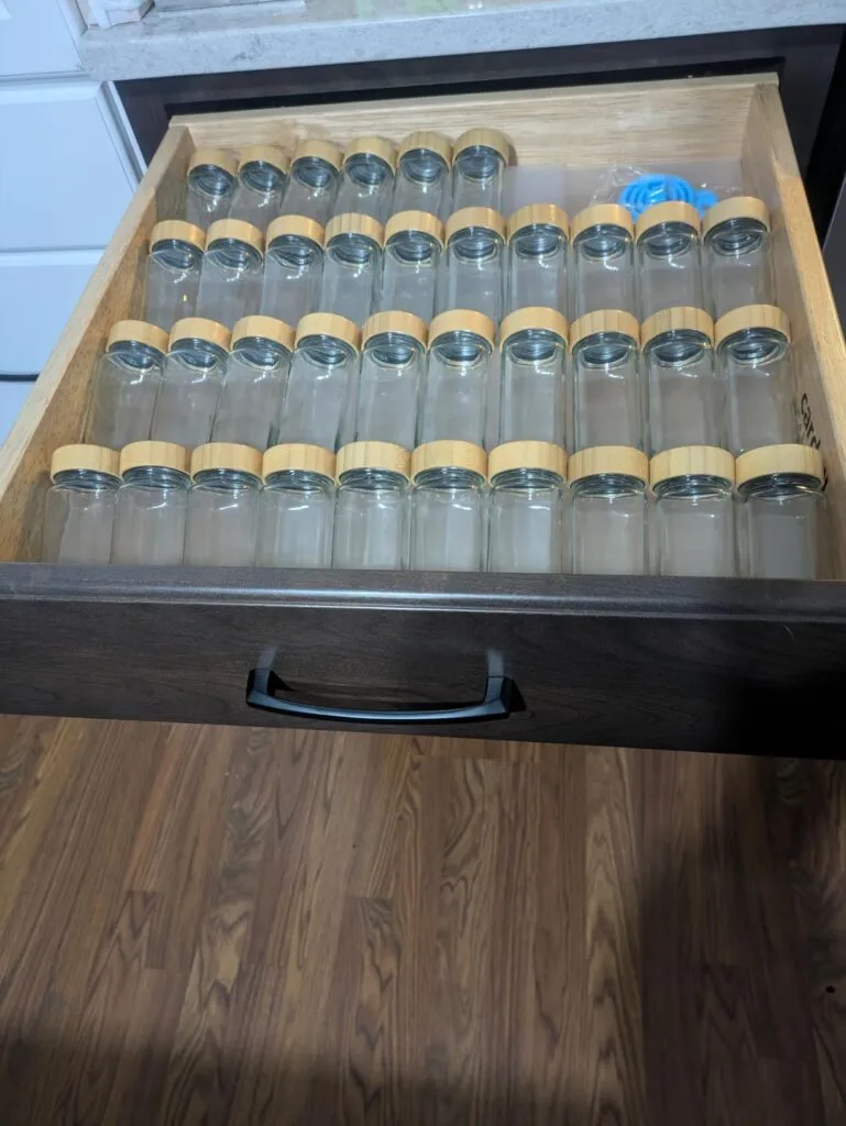 Image #1 de Amel Saidi