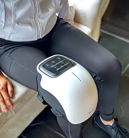 3 En 1 Masseur de Genoux Intelligent Sans Fil Chauffant Et Vibrant pour Douleurs Articulaires Avec 9 Modes De Massage