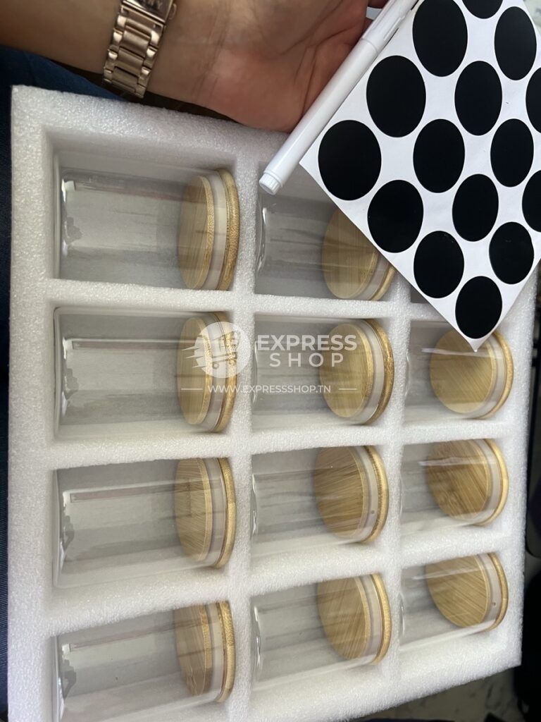 Image #1 de Nada Baccar